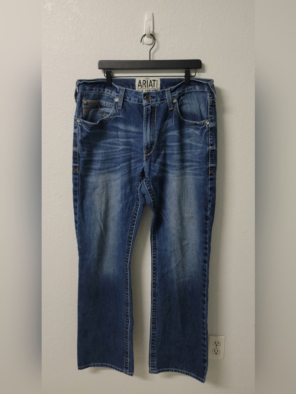 Ariat M4 Low Rise Boot Jeans Men's 38×36 Good Condition